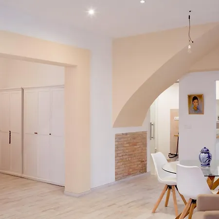 Apartamento Loft En Planta Baja Peralada Exterior photo